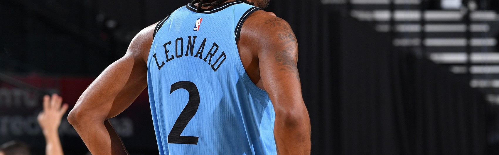 有1%股份！快船小股东曾向诈骗公司支付200万 其是鲍尔默大学室友